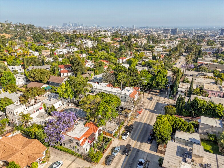 More Photos Of 2420 N Beachwood Dr, Los Angeles Multifamily For Sale