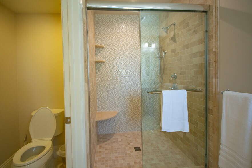 More Photos Of 2394 Coco Plum Dr, Marathon Specialty For Sale