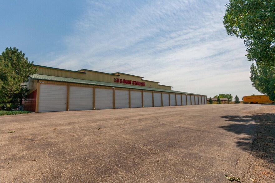 More Photos Of 4700 Marketplace Dr, Johnstown Warehouse For Sale