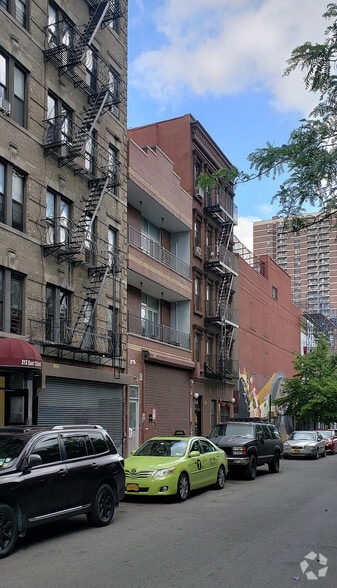 Primary Photo Of 210 E 122nd St, New York General Retail For Lease