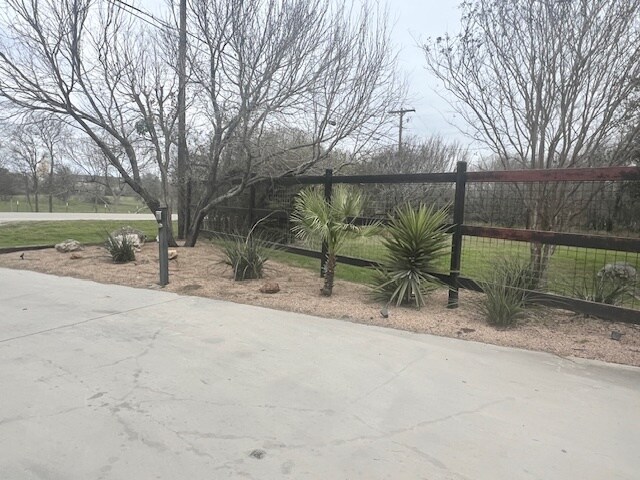 More Photos Of 1911 Wald Rd, New Braunfels Manufactured Housing Mobile Home Park For Sale