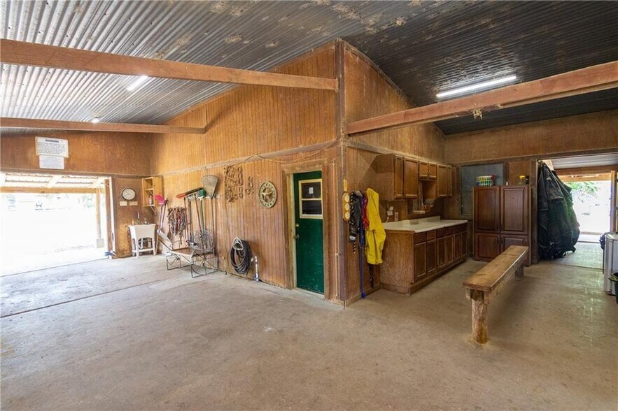 More Photos Of 15000 Fitzhugh Rd, Austin Land For Lease