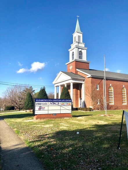 More Photos Of 401 W Poplar St, Elizabethtown Religious Facility For Sale