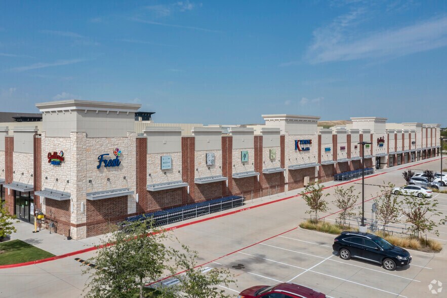 More Photos Of 4060 State Highway 121, Carrollton General Retail For Lease