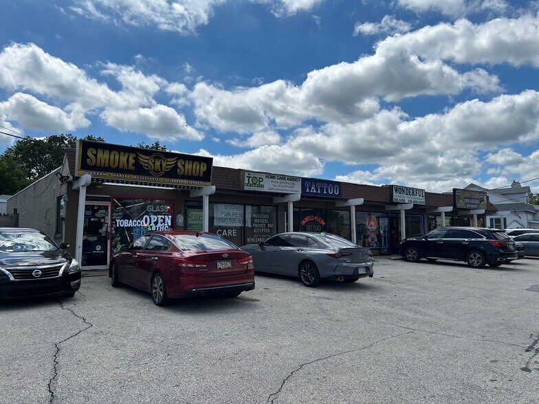 Primary Photo Of 4100 Edgmont Ave, Brookhaven Freestanding For Lease