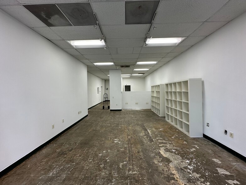 More Photos Of 6333 Wilshire Blvd, Los Angeles Medical For Lease