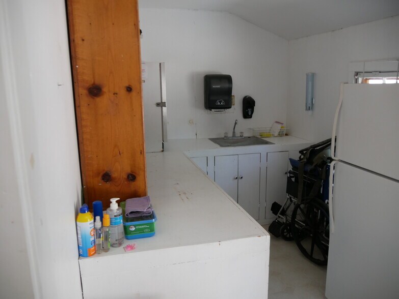 More Photos Of 42193 Seven Oaks Road, Angelus Oaks Specialty For Sale