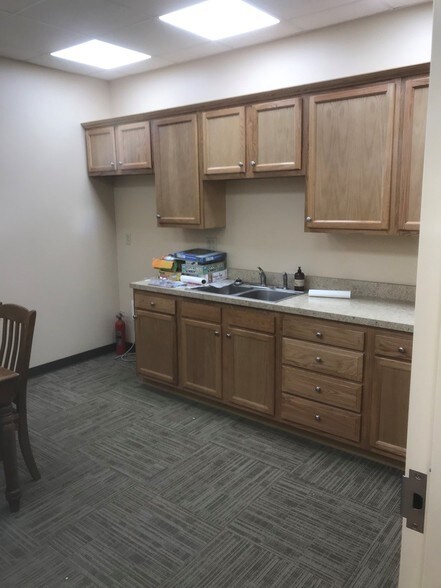 More Photos Of 1262-1268 Greenbrier St, Charleston Research And Development For Sale