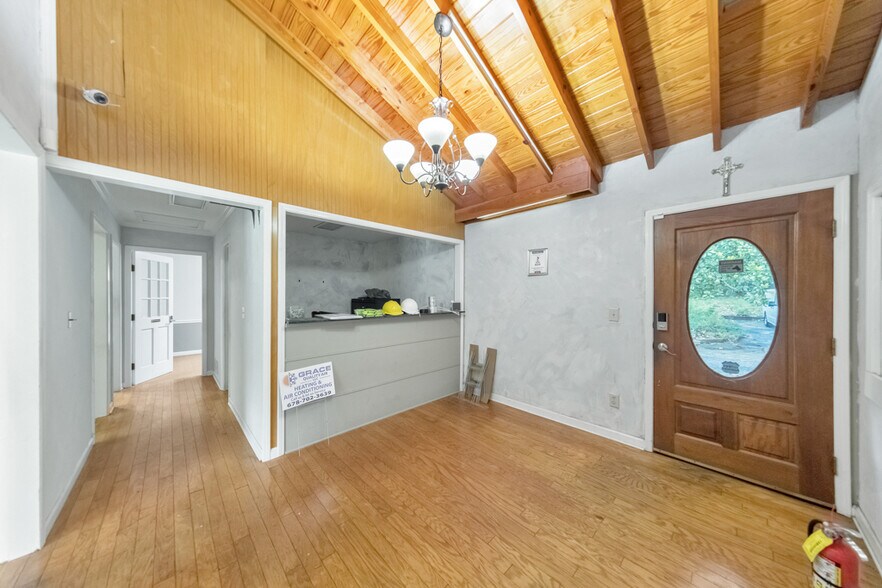 More Photos Of 3289 Powder Springs Rd, Powder Springs Warehouse For Lease