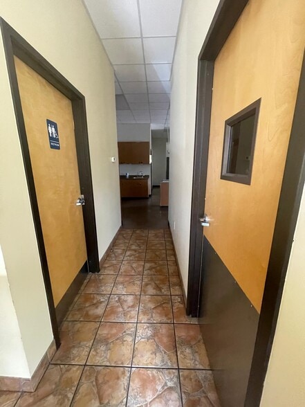 More Photos Of 4415 Front Nine Dr, Cumming Storefront For Lease