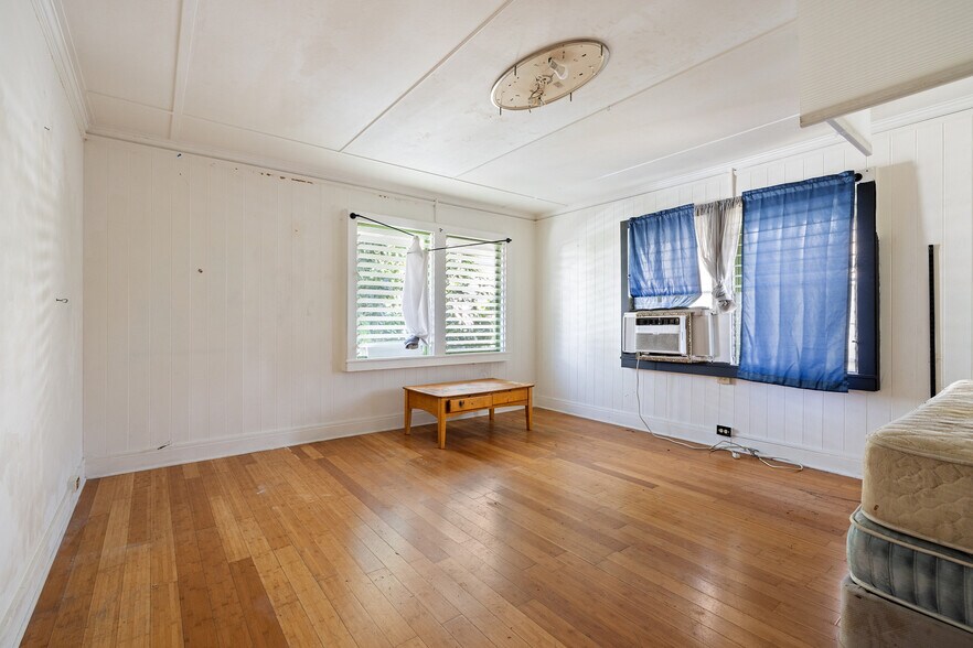 More Photos Of 1637 Kewalo St, Honolulu Apartments For Sale