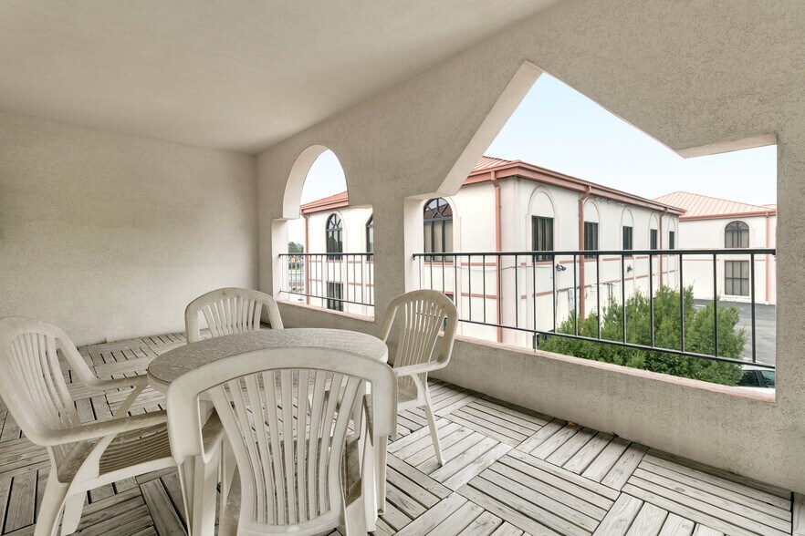 More Photos Of 3120 Collins Ferry Rd, Morgantown Medical For Sale