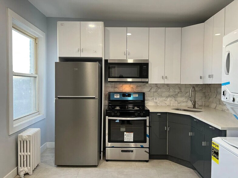 More Photos Of 1110 S Wood Ave, Linden Apartments For Sale