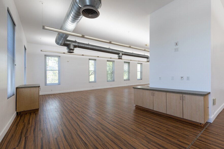 More Photos Of 401 S Mill Ave, Tempe Loft Creative Space For Sale