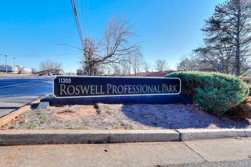 Primary Photo Of 11205 Alpharetta Hwy, Roswell Office Residential For Lease