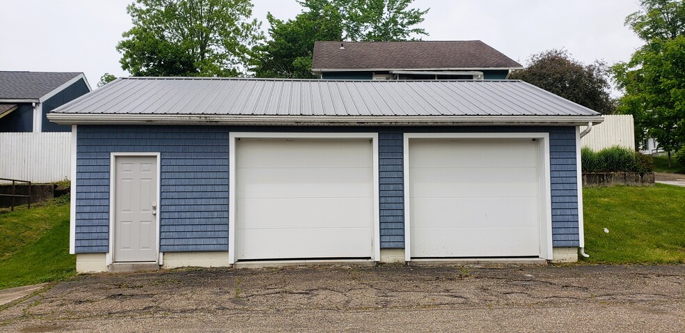 More Photos Of 4637-4639 W Prospect St, Mantua Storefront Retail Residential For Sale