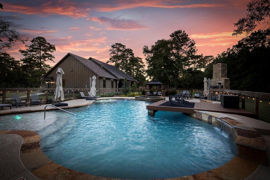 More Photos Of 3603 FM 1725 Rd, Willis Lodge Meeting Hall For Sale