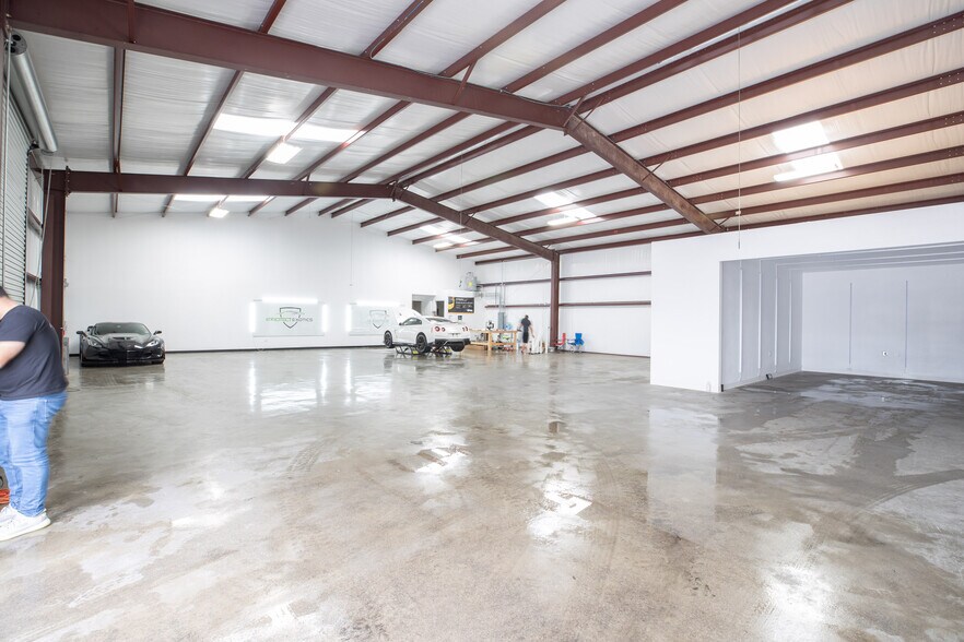 More Photos Of 21215 FM 529 Rd, Cypress Warehouse For Lease
