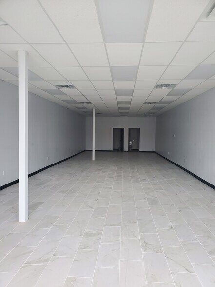 More Photos Of 6221 Highway 6 S, Houston Unknown For Lease