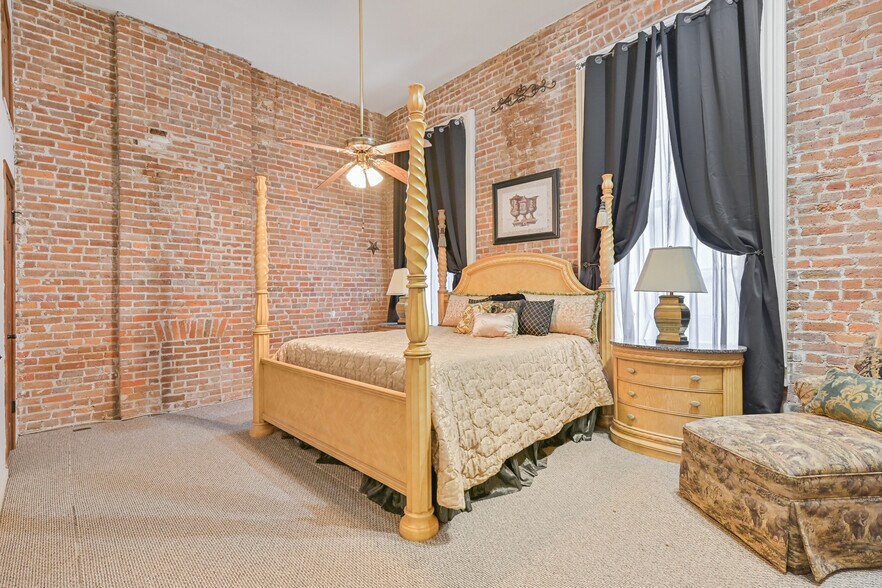 More Photos Of 217 23rd St, Galveston Apartments For Sale