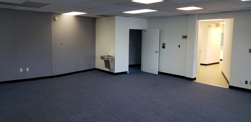 More Photos Of 1820 Michael Faraday Dr, Reston Office For Lease