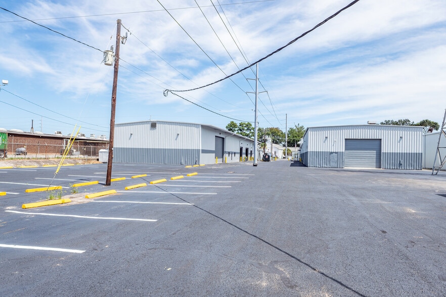 More Photos Of 3567 Meeting Street Rd, North Charleston Unknown For Lease