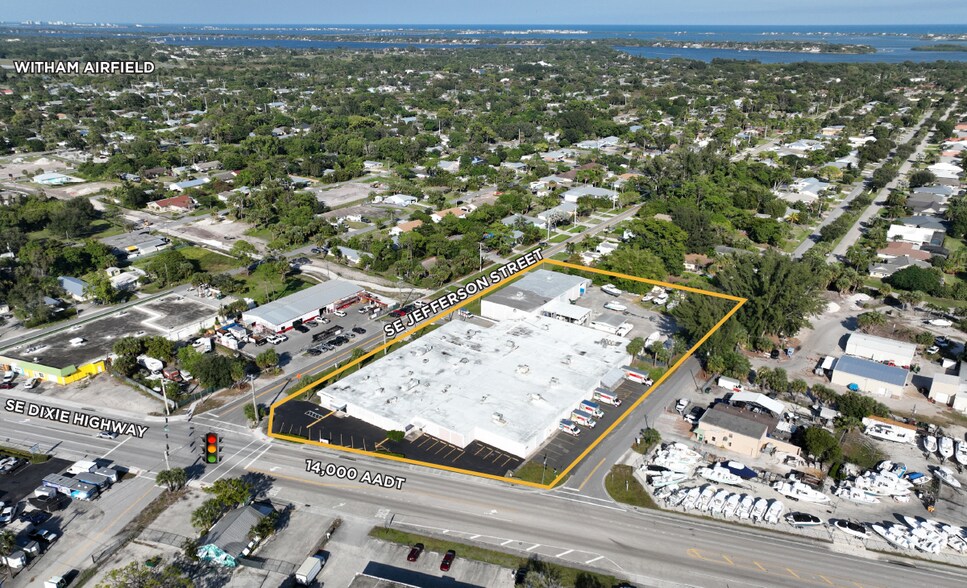 More Photos Of 3601 SE Dixie Hwy, Stuart Warehouse For Lease