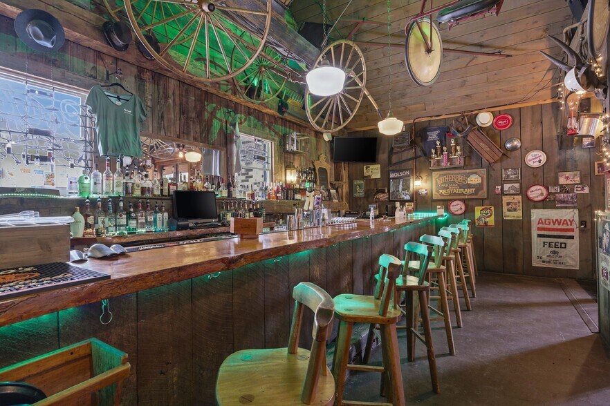 More Photos Of 581 US Route 9, Schroon Lake Restaurant For Sale