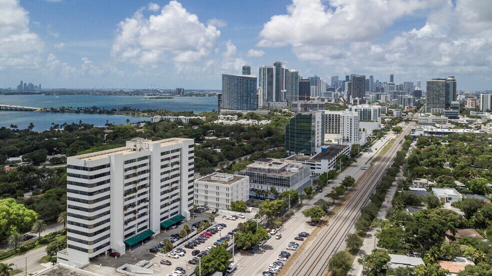 More Photos Of 4770 Biscayne Blvd, Miami Office For Sale
