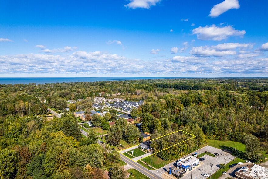 More Photos Of 1903 Hubbard Rd, Madison Office For Sale
