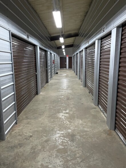 More Photos Of , Ennis Specialty For Sale