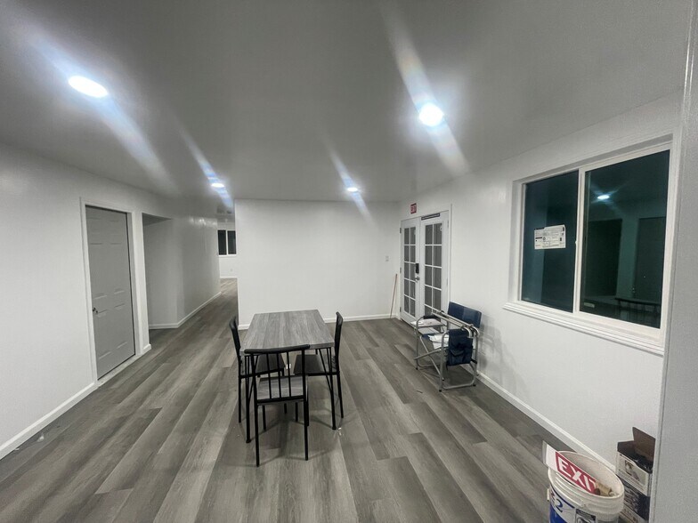 More Photos Of 21320 Box Springs Rd, Moreno Valley Auto Dealership For Lease