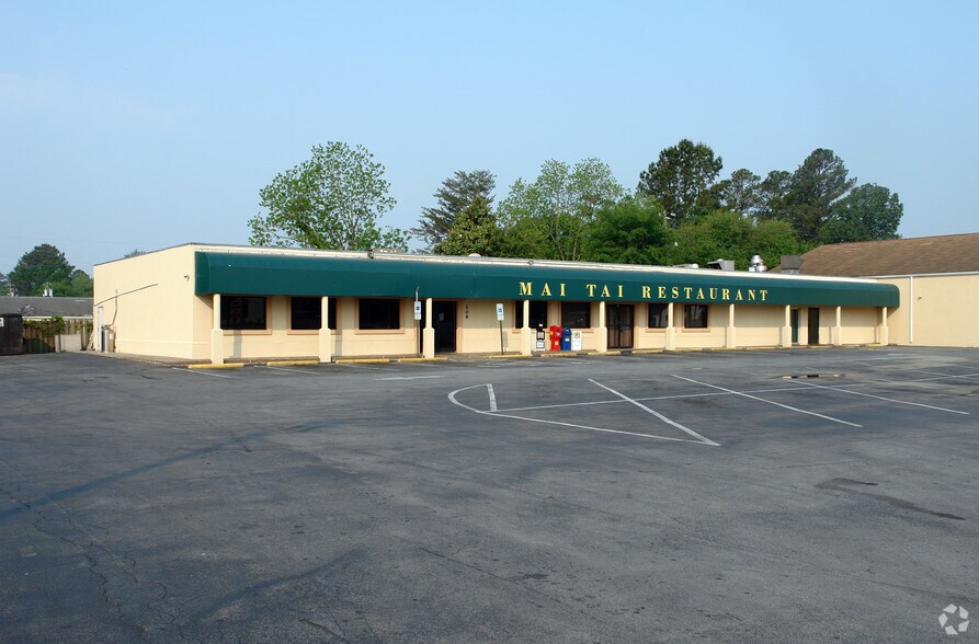 Primary Photo Of 109 Henderson Dr, Jacksonville Restaurant For Sale