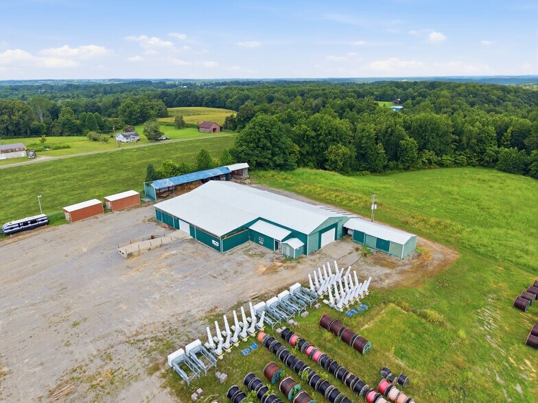 More Photos Of 7624 Liberty Rd, Columbia Manufacturing For Sale