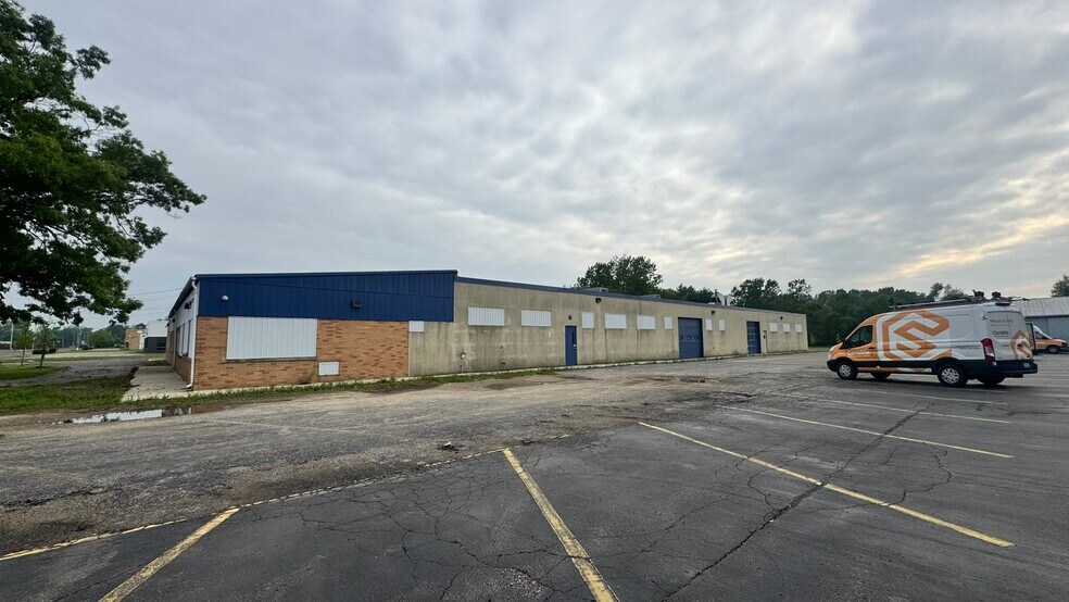 More Photos Of 2429 N Burdick St, Kalamazoo Manufacturing For Sale