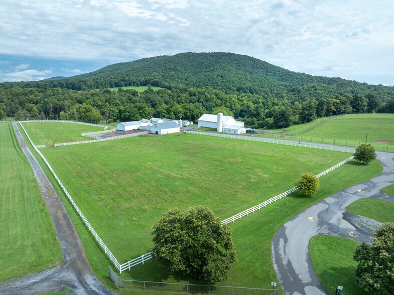 More Photos Of 222 Penns Cave Rd, Centre Hall Specialty For Sale
