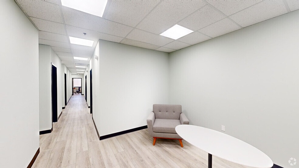Primary Photo Of 649 N Lewis Rd, Limerick Medical For Lease