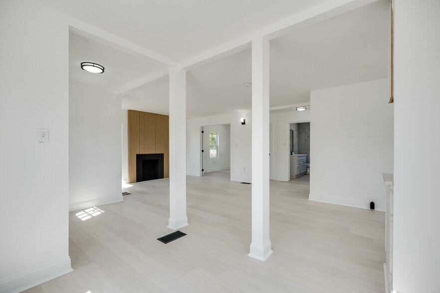 More Photos Of 3801 Salem Ave, Dayton Office For Sale