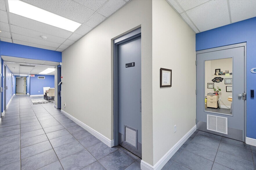 More Photos Of 1816 Old St Augustine Rd, Tallahassee Office For Sale