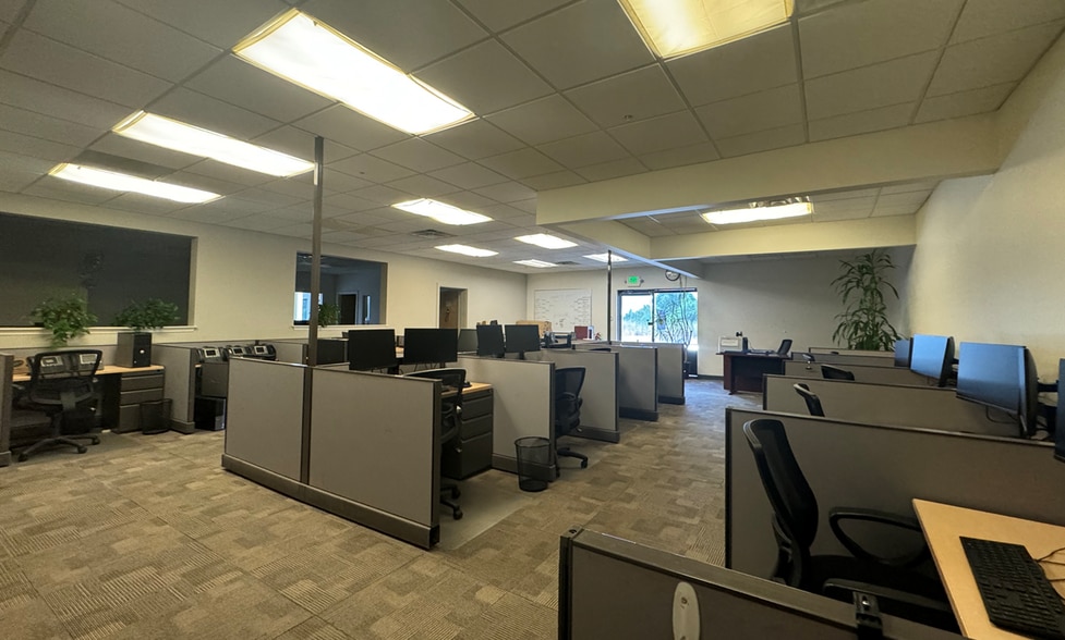 More Photos Of 1688 W 820 N, Provo Office For Sale