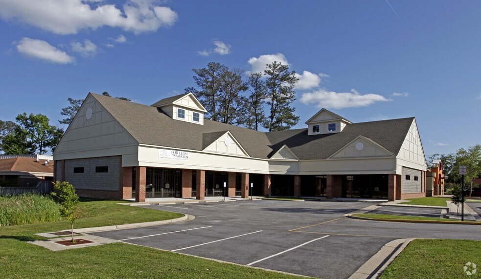 More Photos Of 3207 Churchland Blvd, Chesapeake Office For Sale