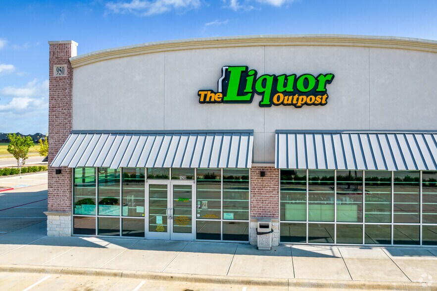 More Photos Of 950 W Stacy Rd, Allen Freestanding For Lease