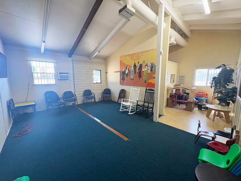 More Photos Of 610 E Florence Ave, Los Angeles Religious Facility For Sale