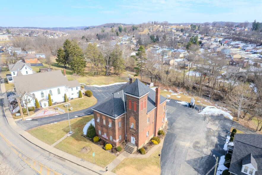 More Photos Of 1006 Harrison City Export Rd, Harrison City Office For Lease