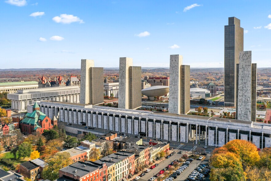 More Photos Of 132-134 S Swan St, Albany Office Residential For Sale