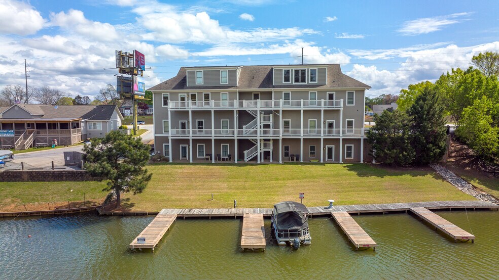 More Photos Of 1129 Lake Oconee Pky, Eatonton Office For Lease