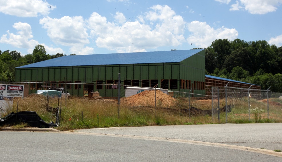 More Photos Of 2003 Willow Spring Ln, Burlington Warehouse For Sale