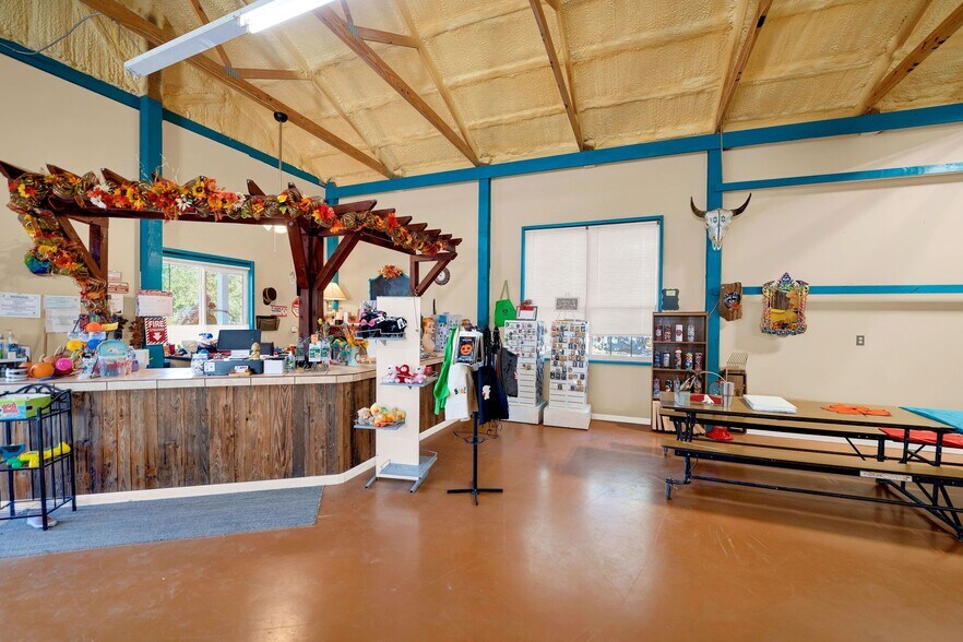 More Photos Of 1877 County Road 4713, La Coste Land For Sale