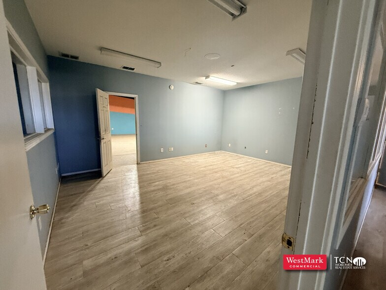 More Photos Of 3701 N Frankford Ave, Lubbock Industrial For Sale