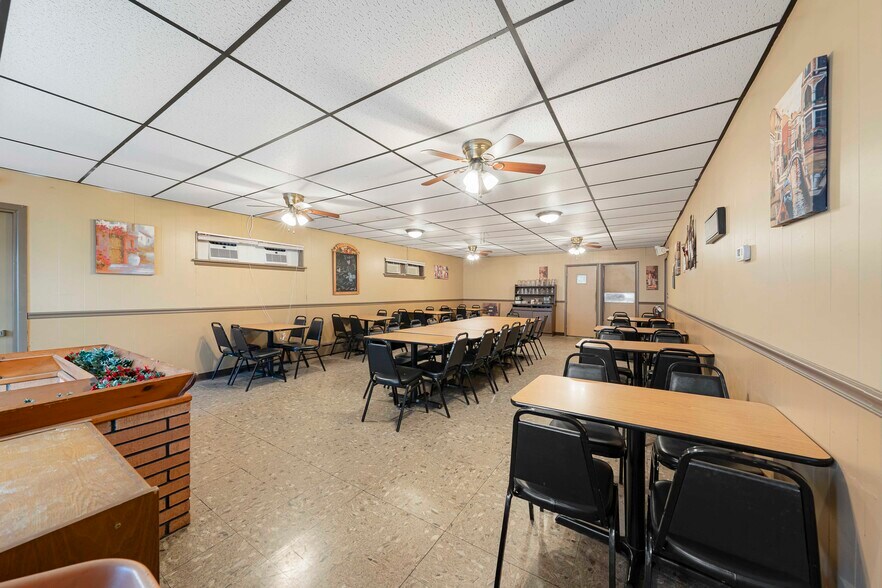 More Photos Of 46 Marion St, Port Reading Restaurant For Sale